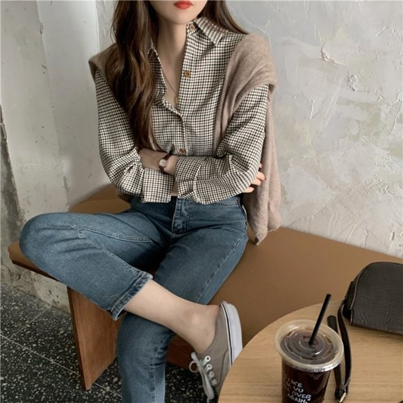 Tops - NWT RETRO VINTAGE VIBE PLAID SHIRT